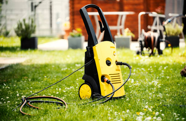 Best Driveway Pressure Washing  in Cedar Ridge, CA